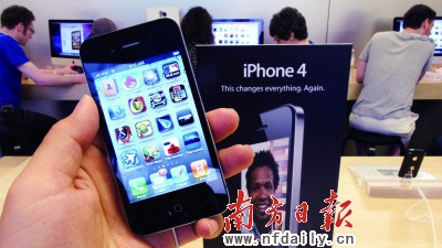 iPhone4深陷天線門(mén)蘋(píng)果或遭遇大規(guī)模退貨