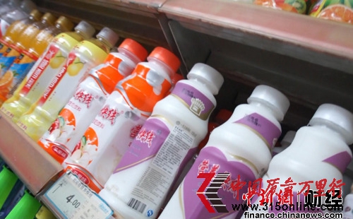 “營養(yǎng)怏線”在不少商超均有銷售。中新網(wǎng)秦辰攝 “營養(yǎng)怏線”在不少商超均有銷售。中新網(wǎng)秦辰攝